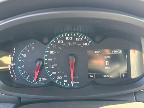 Certified 2022 Chevrolet Trax LT w/ LT Convenience Package AWD/4WD image 14