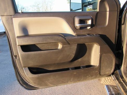 Used 2016 GMC Sierra 3500 Base w/ Sierra Convenience Package image 11