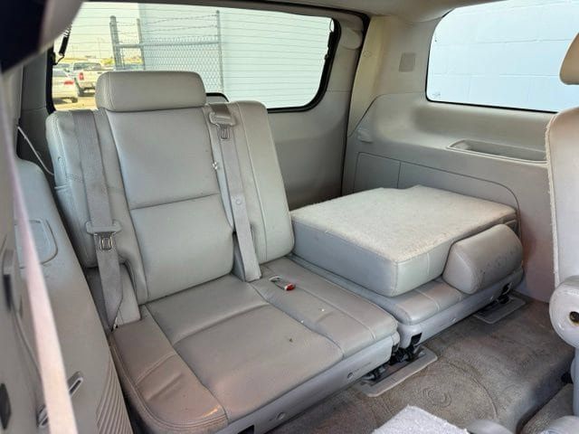 Used 2010 Chevrolet Tahoe LTZ AWD/4WD image 18