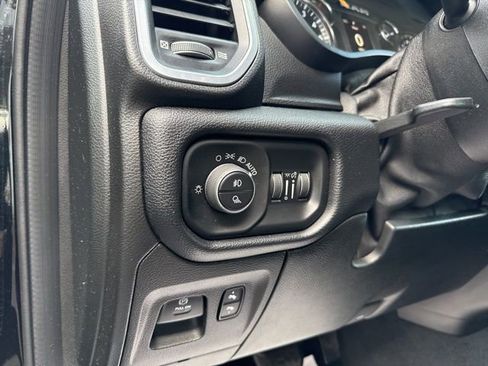 Used 2019 RAM 1500 Big Horn AWD/4WD image 27