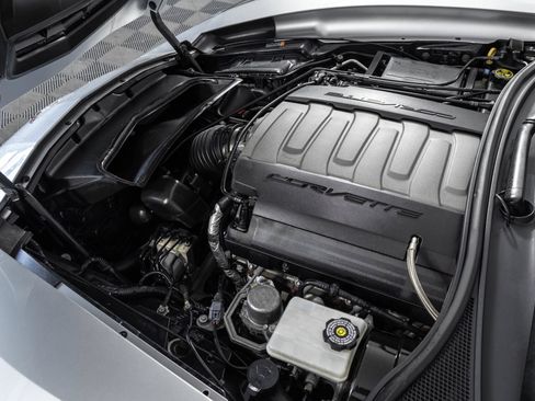 Used 2018 Chevrolet Corvette Grand Sport w/ Z07 Performance Package RWD image 42