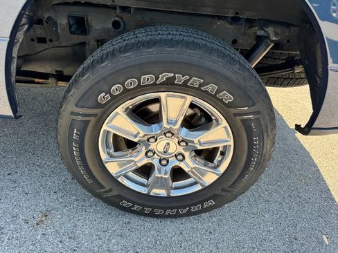 Used 2017 Ford F150 XLT w/ Equipment Group 302A Luxury AWD/4WD image 7