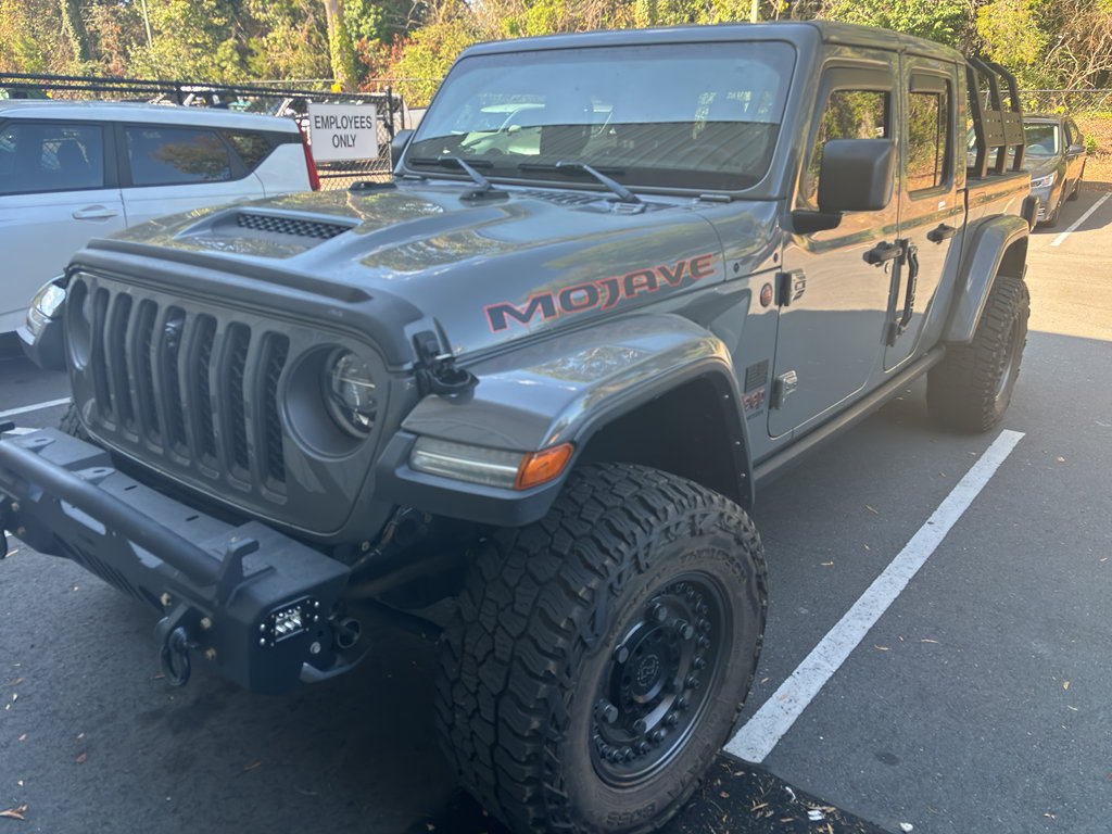 Used 2022 Jeep Gladiator Mojave w/ LED Lighting Group AWD/4WD image 2