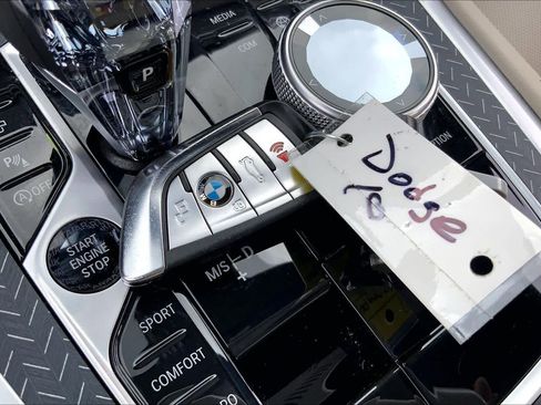 Used 2022 BMW X6 M50i w/ Executive Package image 15