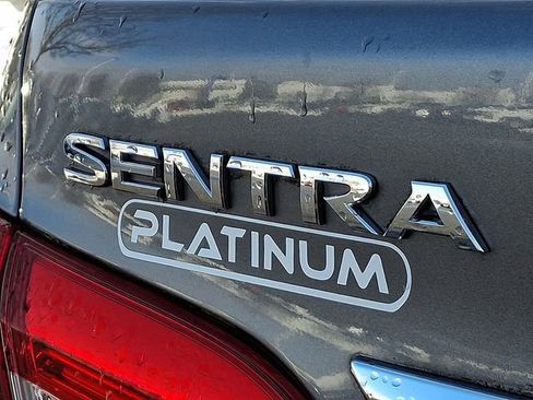 Used 2018 Nissan Sentra SV image 30