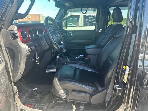 Used 2021 Jeep Gladiator Rubicon AWD/4WD image 8