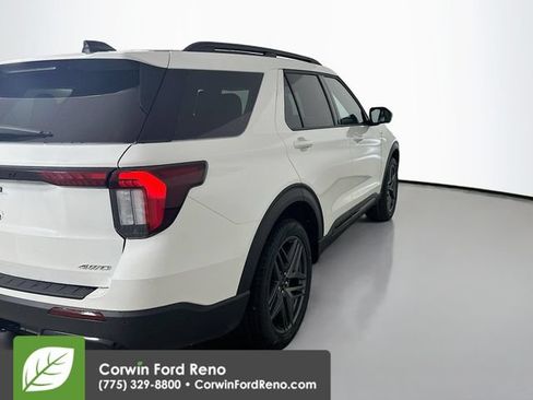 New 2026 Ford Explorer ST-Line w/ ST-Line Street Pack AWD/4WD image 7