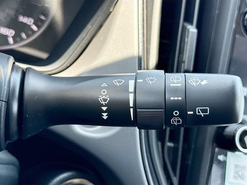 New 2026 Subaru Crosstrek 2.5i Premium AWD/4WD image 14