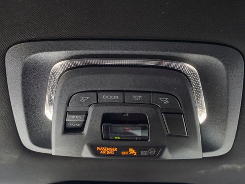Certified 2025 Toyota Crown Platinum AWD/4WD image 33