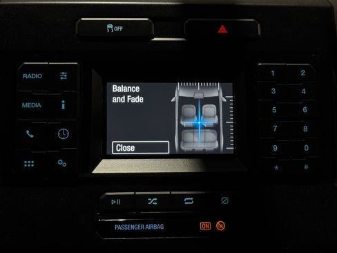 Used 2022 Ford F250 XL w/ Power Equipment Group AWD/4WD image 9