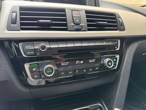 Used 2016 BMW 320i xDrive Sedan AWD/4WD image 23