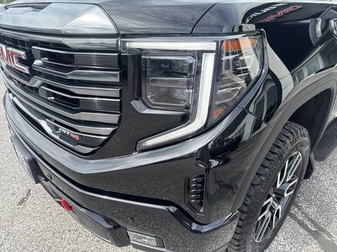 Certified 2024 GMC Sierra 1500 AT4 w/ Technology Package AWD/4WD image 14