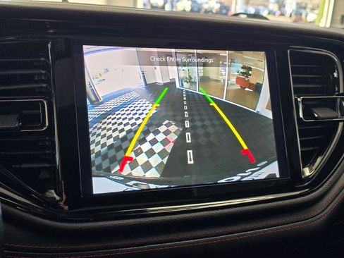 Used 2024 Dodge Durango GT image 30