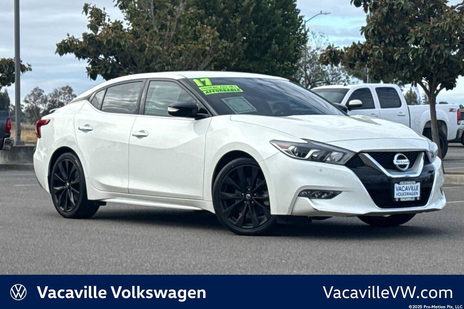 Used 2017 Nissan Maxima SR w/ Midnight Edition FWD image 29