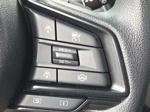 Used 2024 Subaru Crosstrek 2.0i Premium AWD/4WD image 34