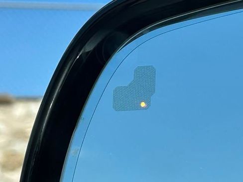 Used 2024 Land Rover Range Rover Sport Dynamic SE image 28