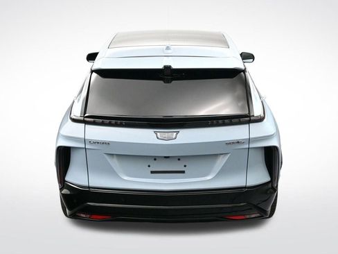 Used 2025 Cadillac Lyriq Sport AWD/4WD image 20