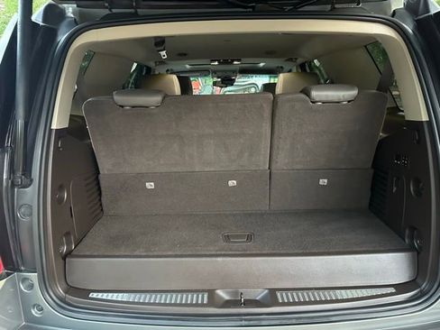 Used 2018 GMC Yukon Denali w/ Denali Ultimate Package RWD image 8