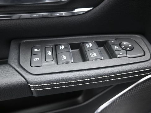 New 2026 RAM 1500 Laramie w/ Night Edition AWD/4WD image 13