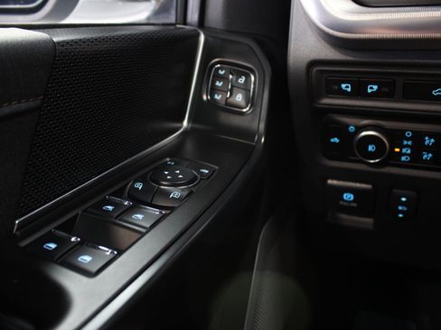 Used 2023 Ford F150 Raptor w/ Raptor Carbon Fiber Package image 38