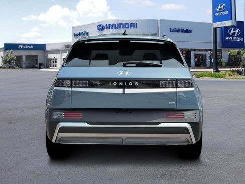New 2025 Hyundai Ioniq 5 SEL image 6