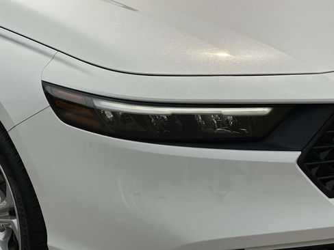 Used 2023 Honda Accord LX image 7