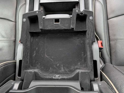 Used 2022 RAM 3500 Limited image 22