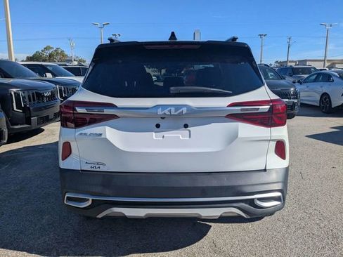 Used 2022 Kia Seltos S image 4