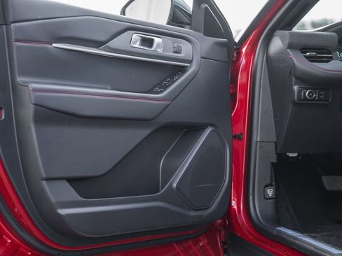 New 2026 Ford Explorer ST-Line w/ ST-Line Street Pack image 80