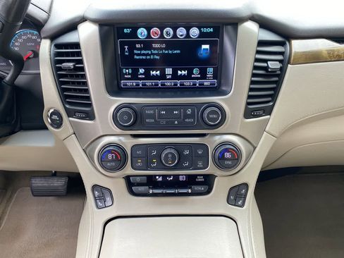 Used 2017 GMC Yukon Denali w/ Open Road Package AWD/4WD image 23