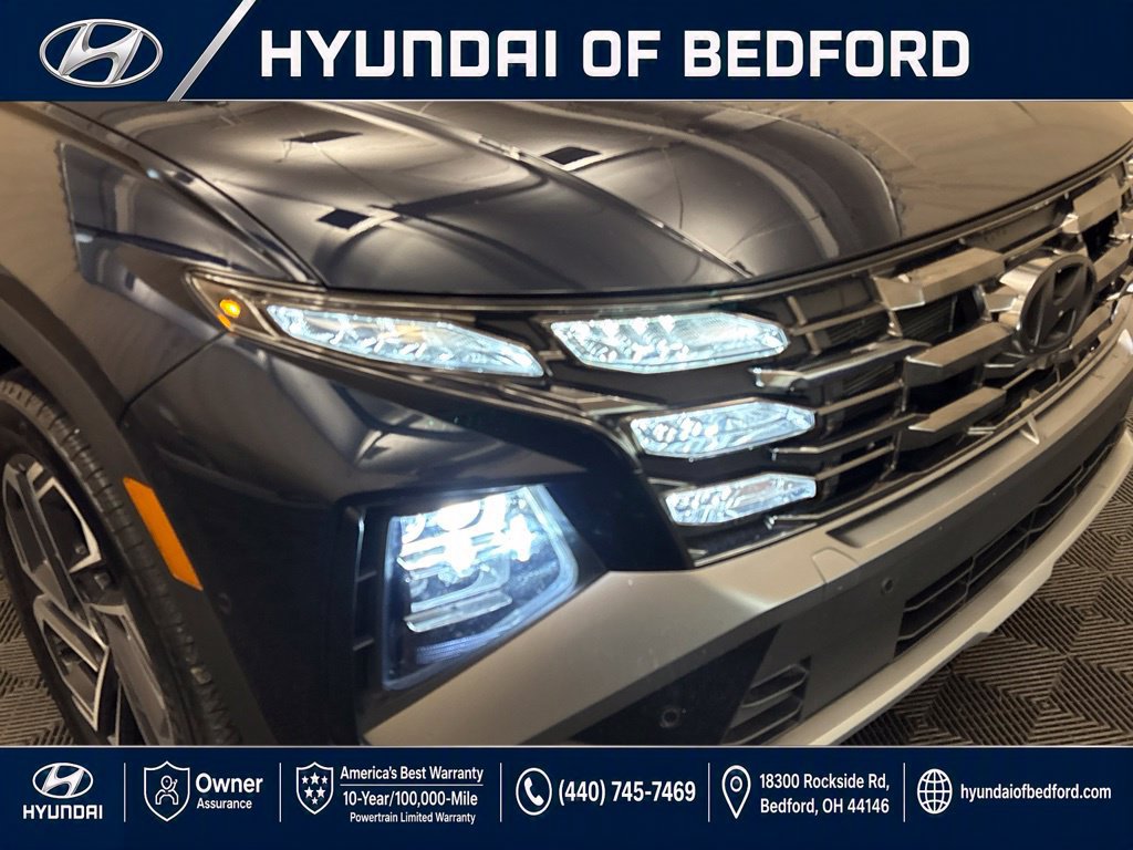 Used 2025 Hyundai Tucson Limited AWD/4WD image 13