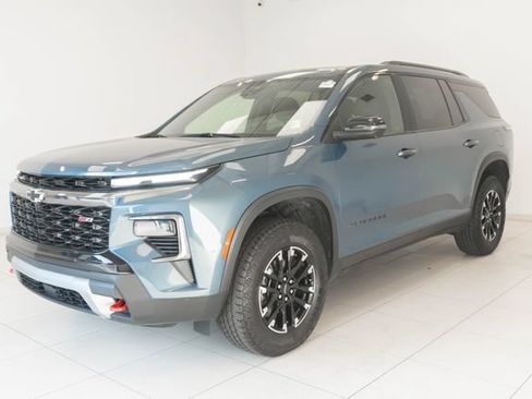 Used 2024 Chevrolet Traverse Z71 AWD/4WD image 25