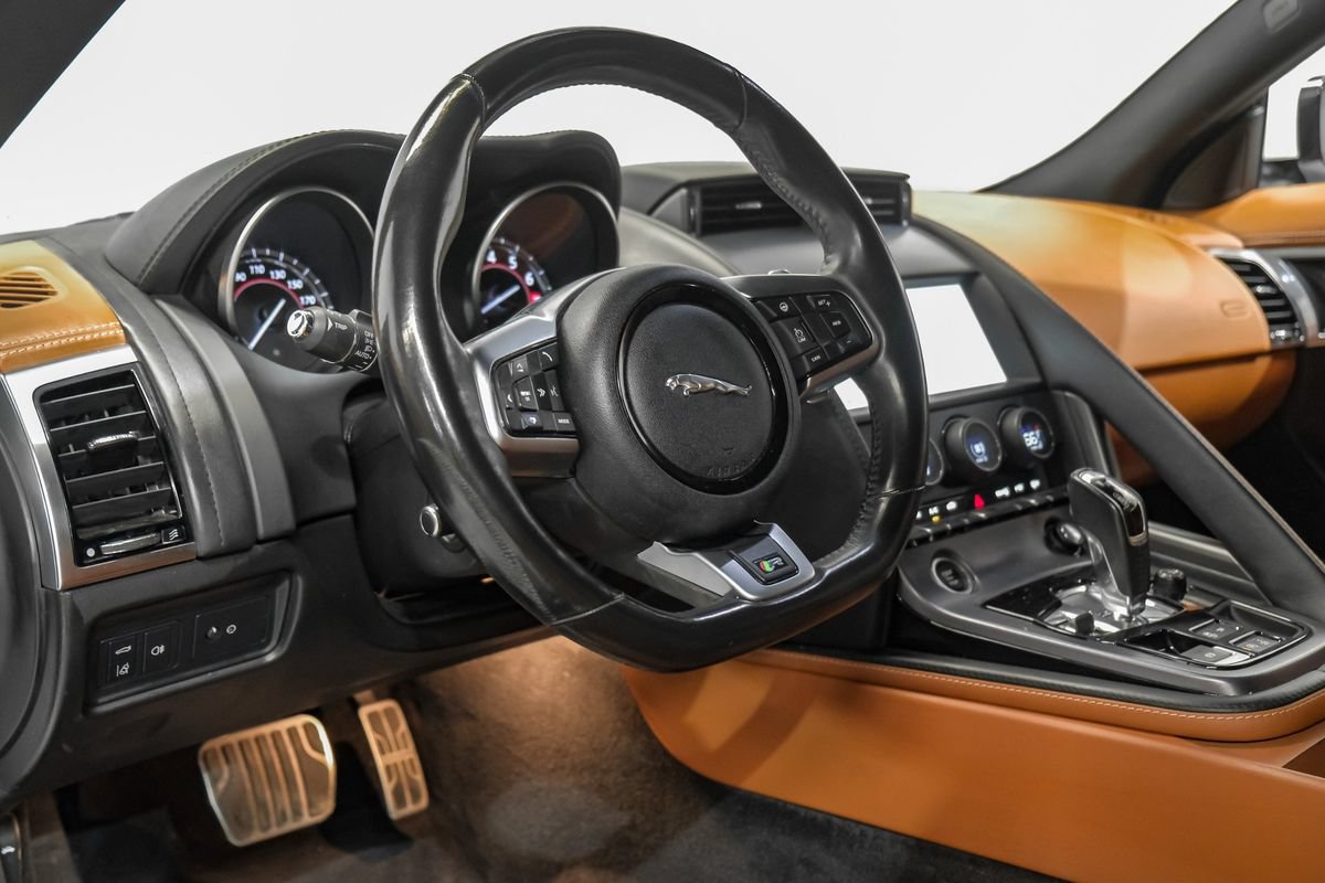 Used 2019 Jaguar F-TYPE R AWD/4WD image 13