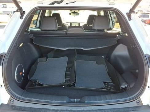 Used 2023 Toyota Corolla Cross XSE image 29