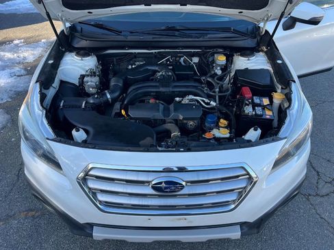 Used 2015 Subaru Outback 2.5i Limited image 40