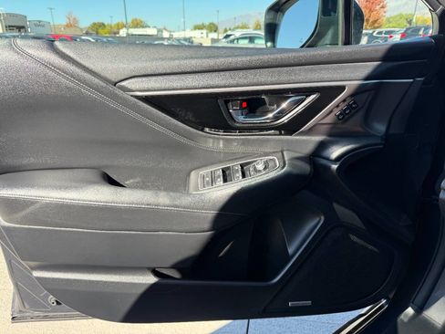 Used 2024 Subaru Outback Limited image 43