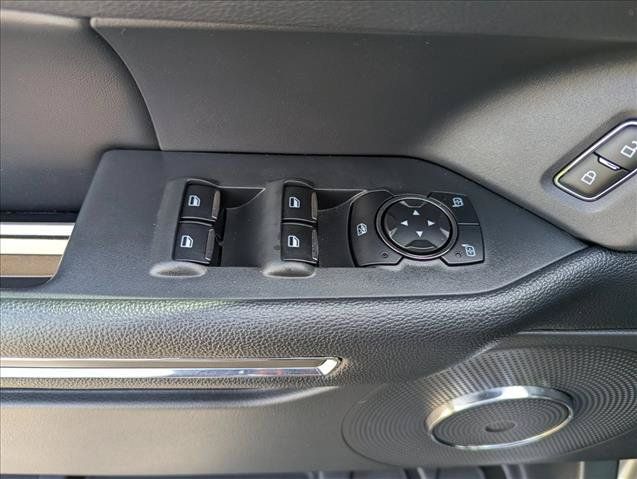 Used 2023 Ford Expedition XLT RWD image 10