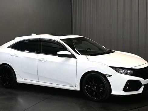 Used 2019 Honda Civic EX-L image 3