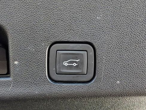 Used 2024 GMC Acadia Denali w/ LPO, Floor Liner Package image 32