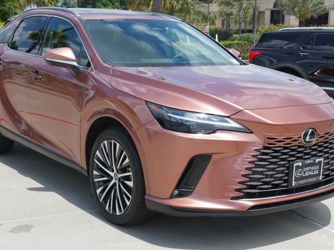 Certified 2023 Lexus RX 350 Premium Plus w/ Cold Area Package FWD image 3