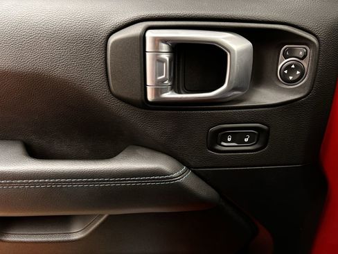 Used 2022 Jeep Wrangler Unlimited Rubicon 4xe w/ Cold Weather Group image 27