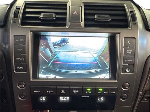 Used 2017 Lexus GX 460 Premium w/ Premium Package AWD/4WD image 18