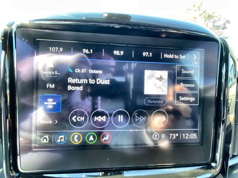 Used 2023 Chevrolet Traverse Premier image 13