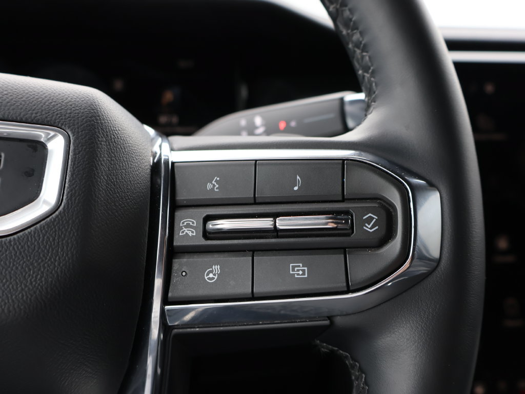 Used 2026 GMC Acadia Elevation w/ Elevation Premium Package AWD/4WD image 29