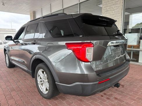 Used 2020 Ford Explorer XLT RWD image 6