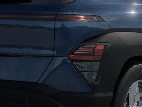 New 2026 Hyundai Kona SE image 10