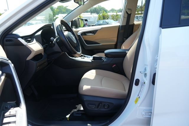 Used 2024 Toyota RAV4 XLE w/ Convenience Package AWD/4WD image 23