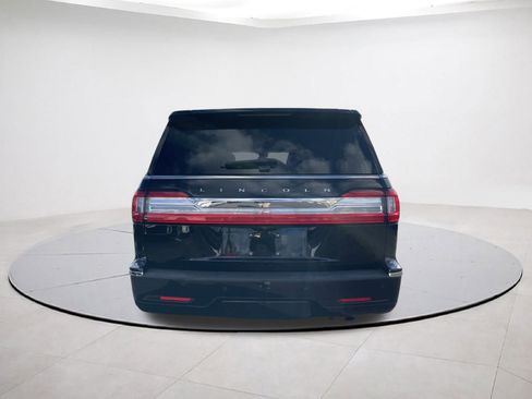 Used 2019 Lincoln Navigator Reserve w/ Cargo Package image 5