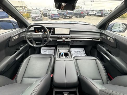 New 2027 Kia Telluride S w/ Towing Package image 21