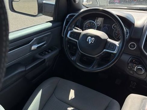 Used 2022 RAM 1500 Big Horn AWD/4WD image 10
